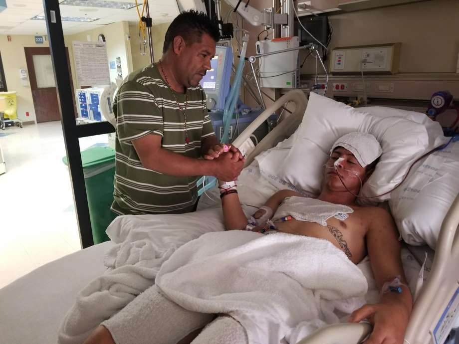 Whatsapp Group Admin was stabbed for removing a group member.